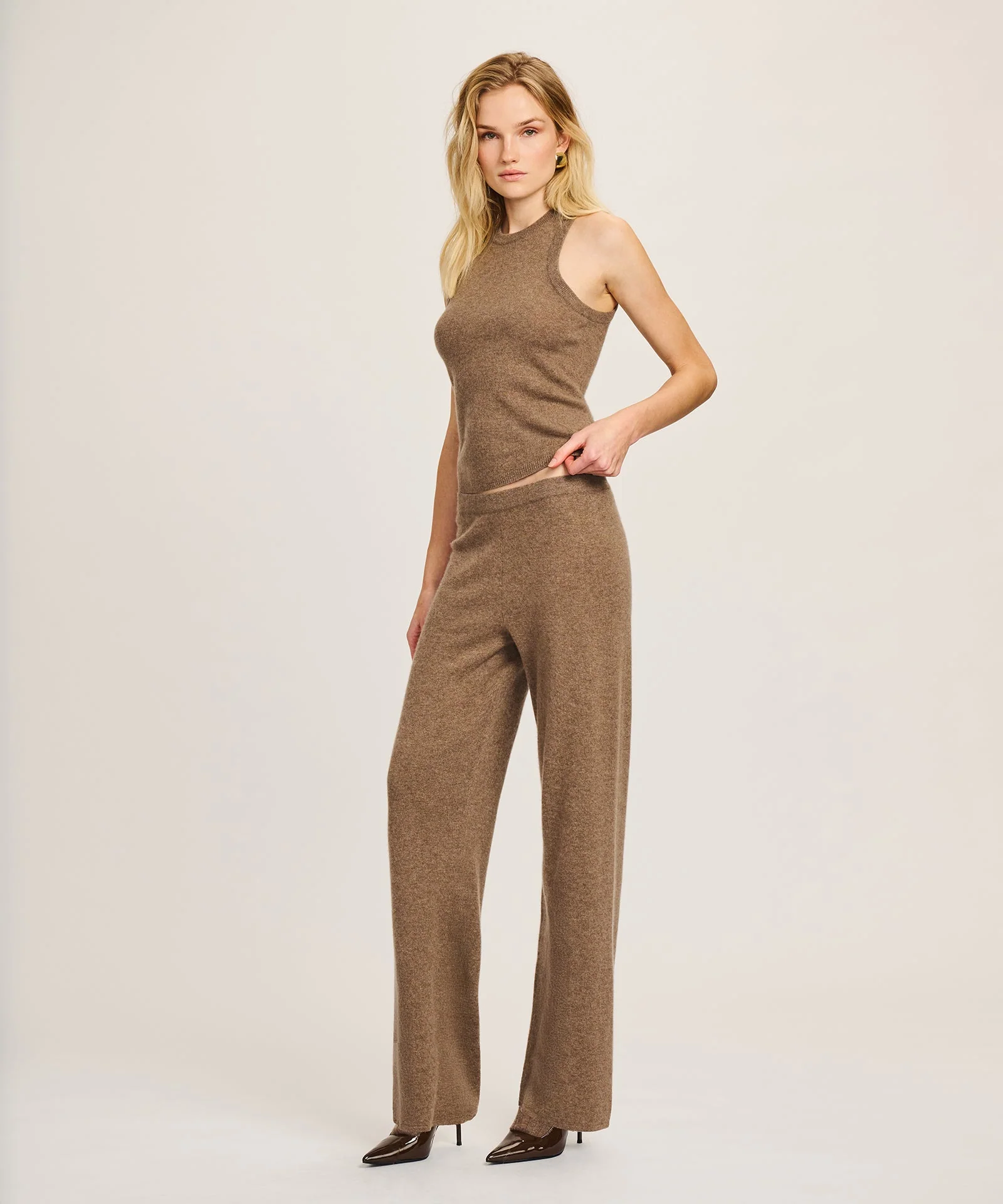Signature Cashmere High Neck Tank - Image 18