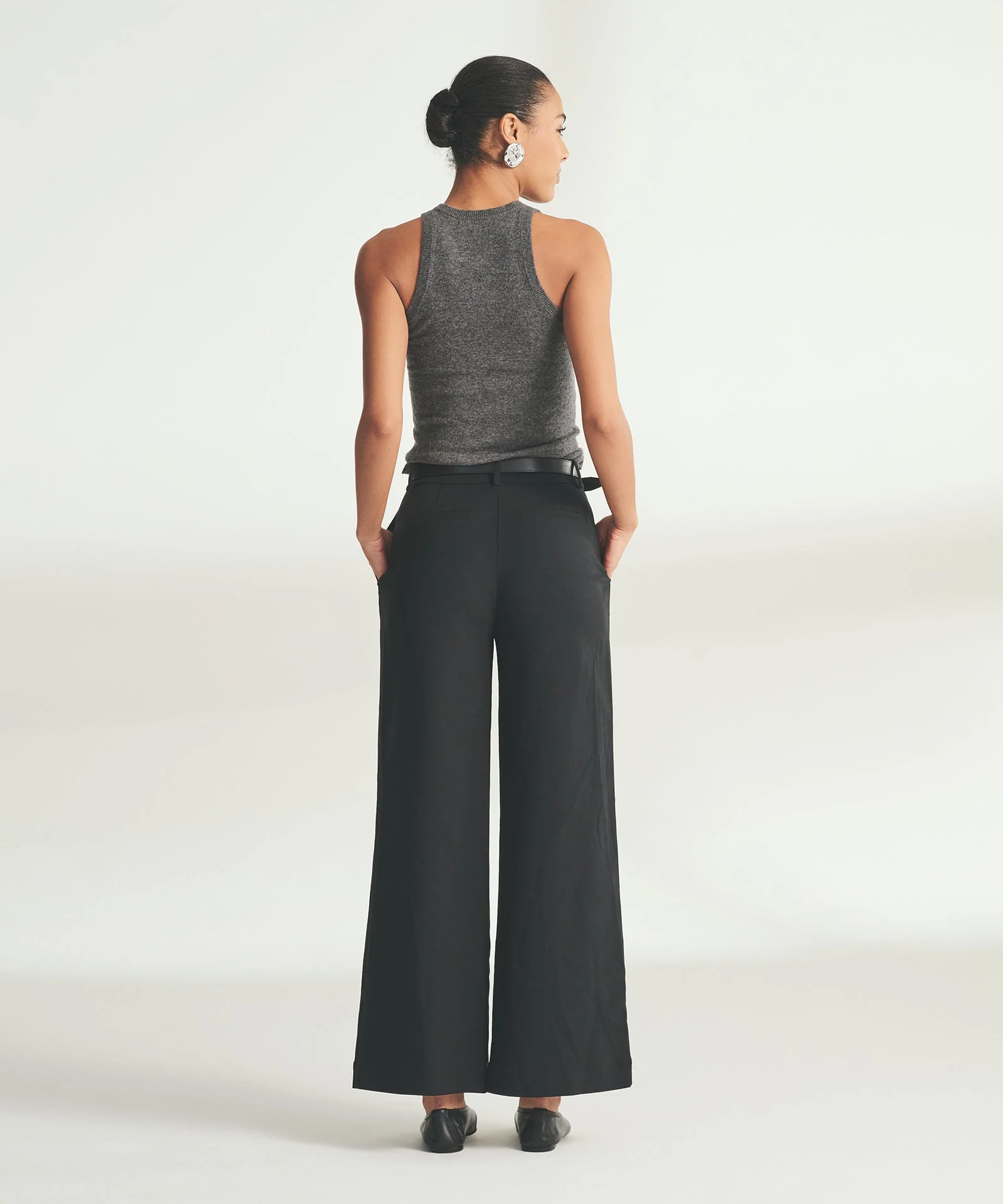 Signature Cashmere High Neck Tank - Image 9