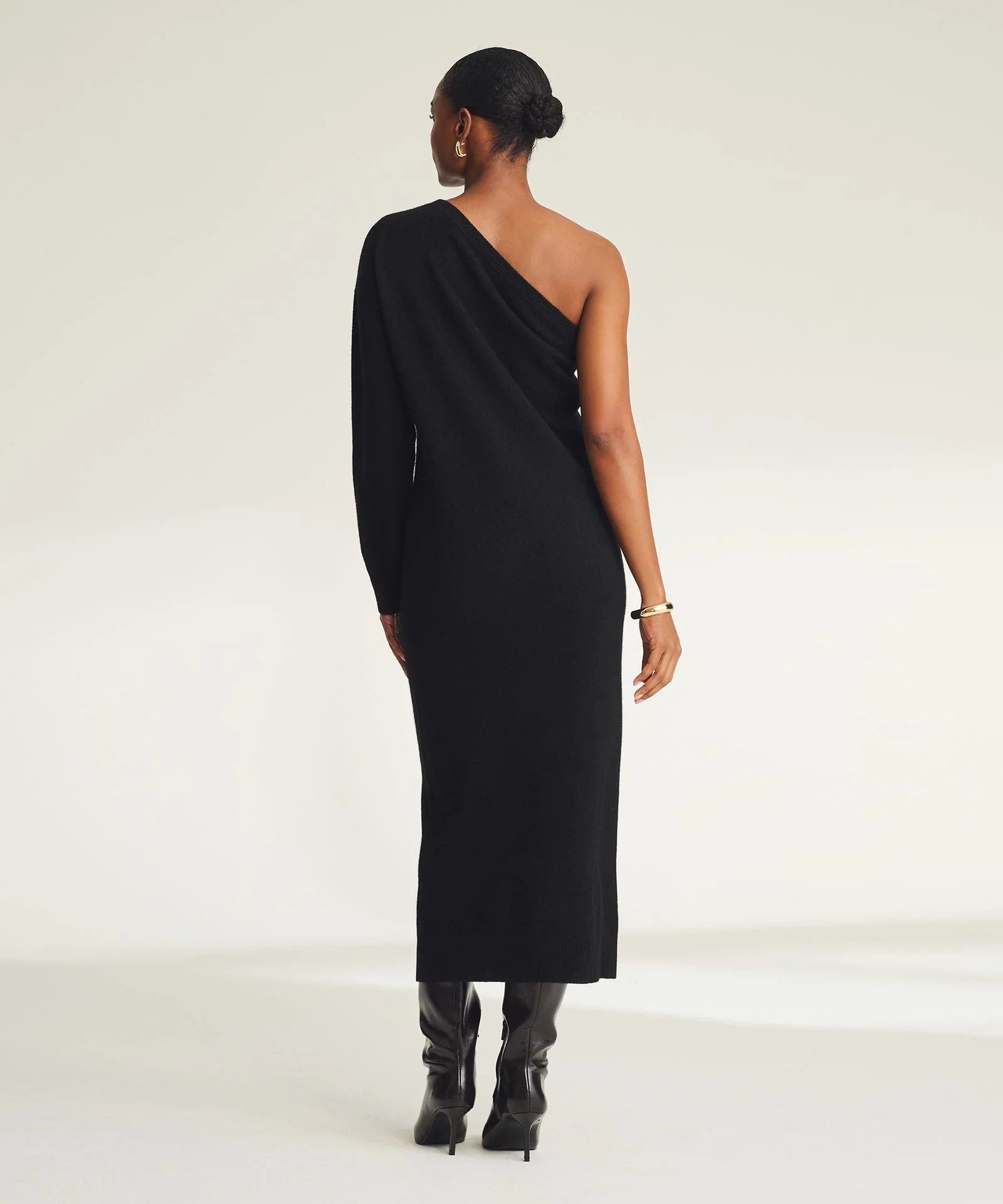 Signature Cashmere One Shoulder Dress - Image 5