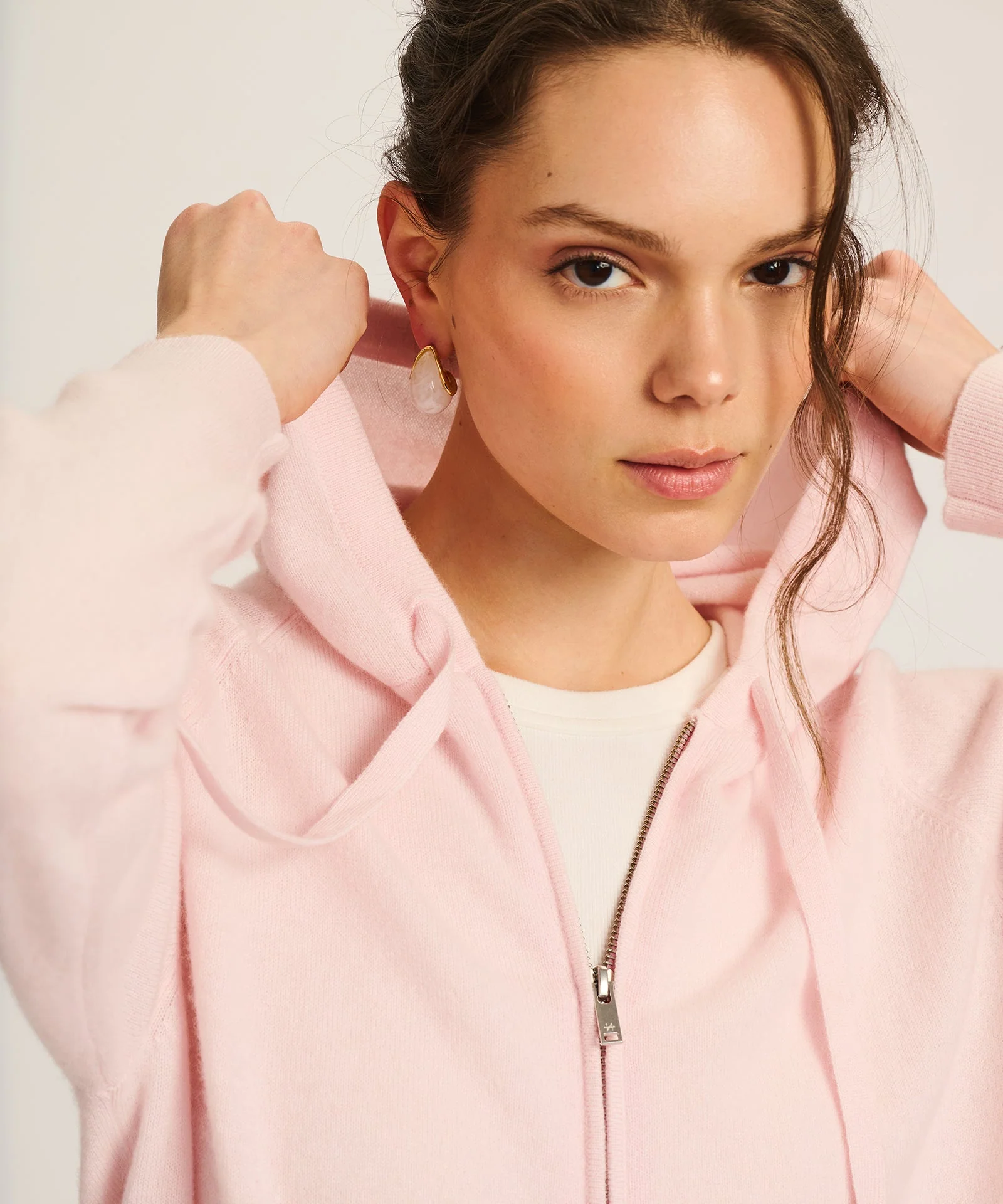 Signature Cashmere Zip Up Hoodie - Image 8
