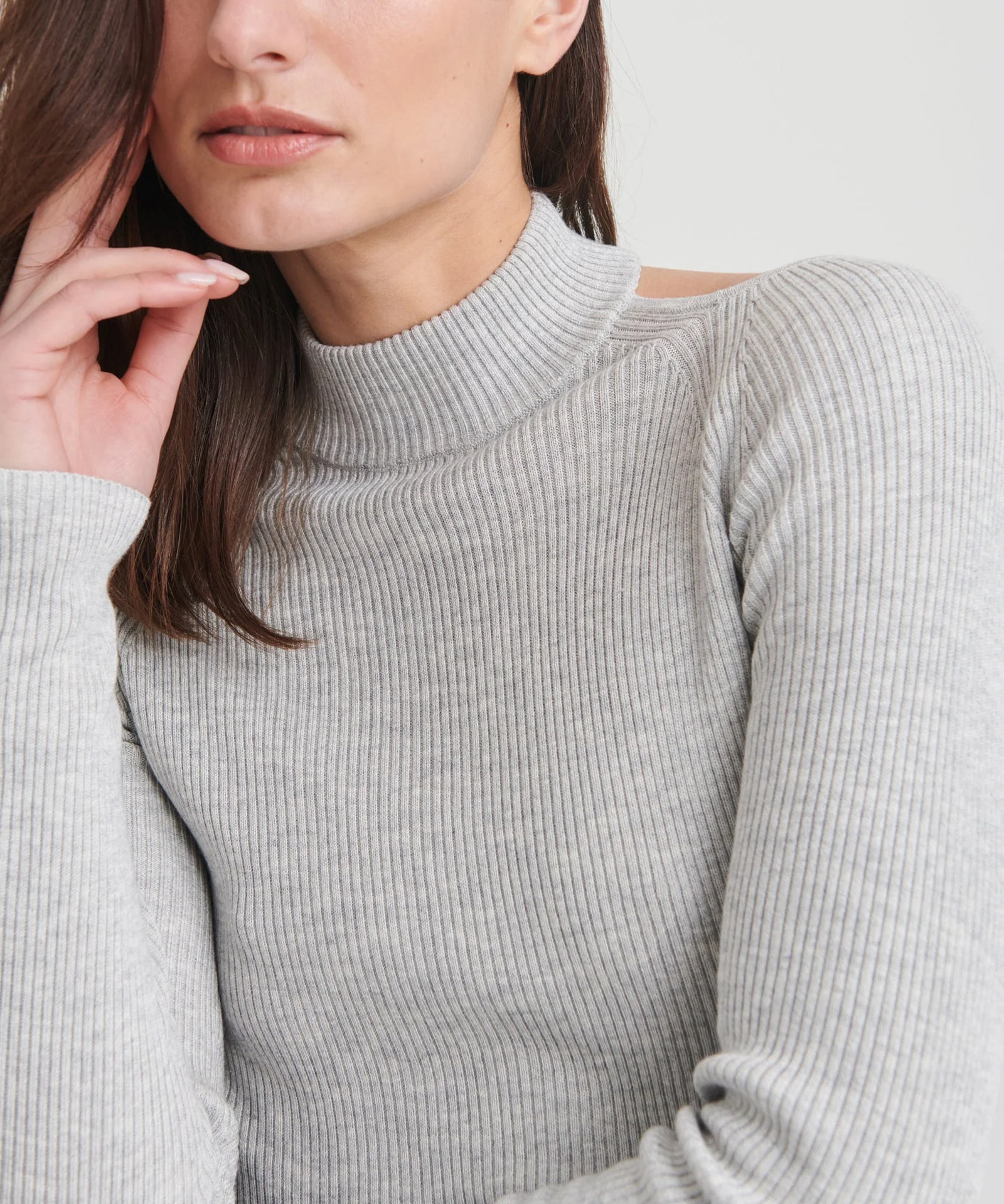 Silk Cashmere Cutout Turtleneck - Image 18