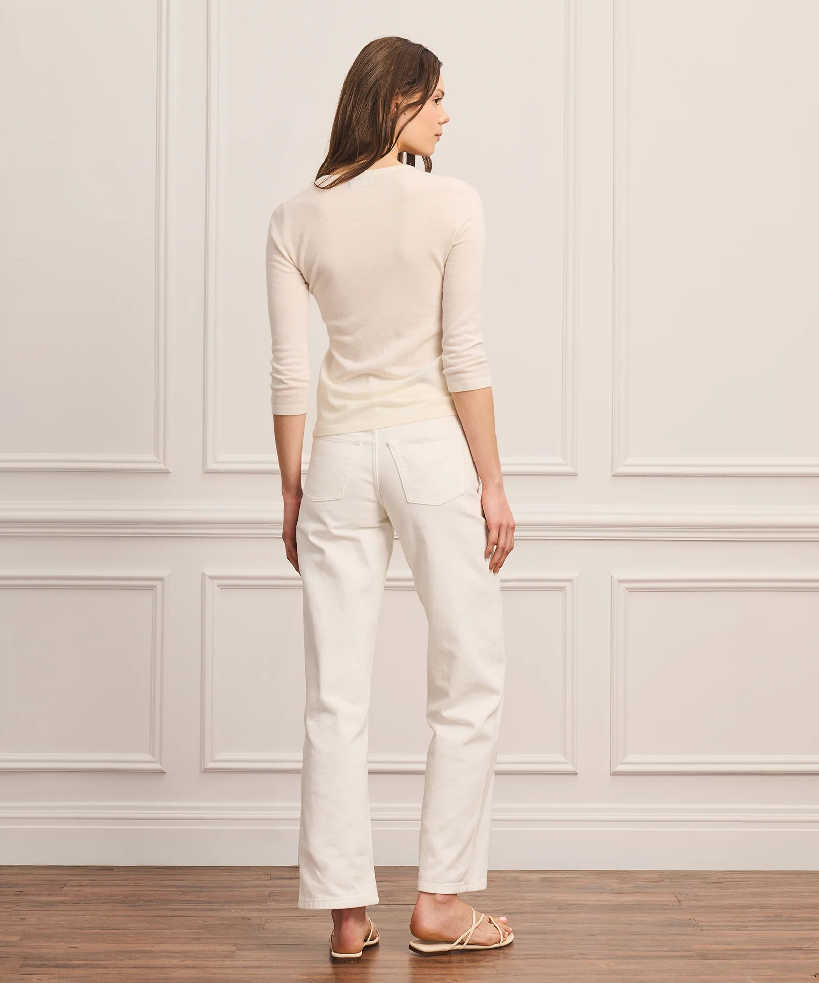 Super Fine Cashmere Three-Quarter Sleeve Crewneck Sweater - Image 11