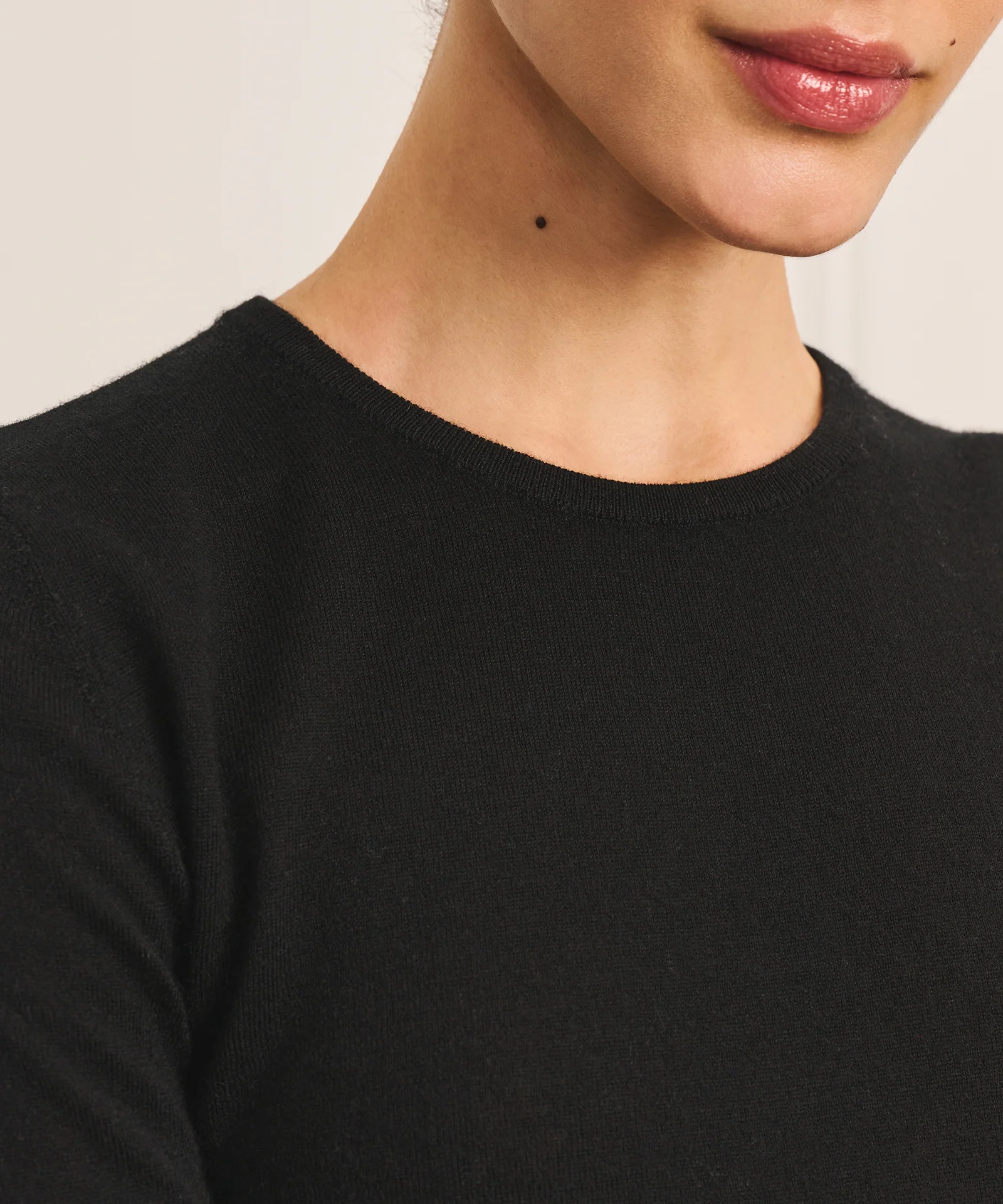 Super Fine Cashmere Three-Quarter Sleeve Crewneck Sweater - Image 4
