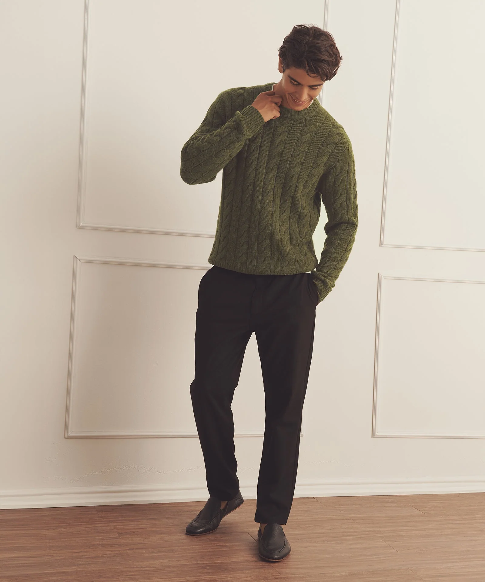 Super Luxe Cashmere Cable Crewneck - Image 21