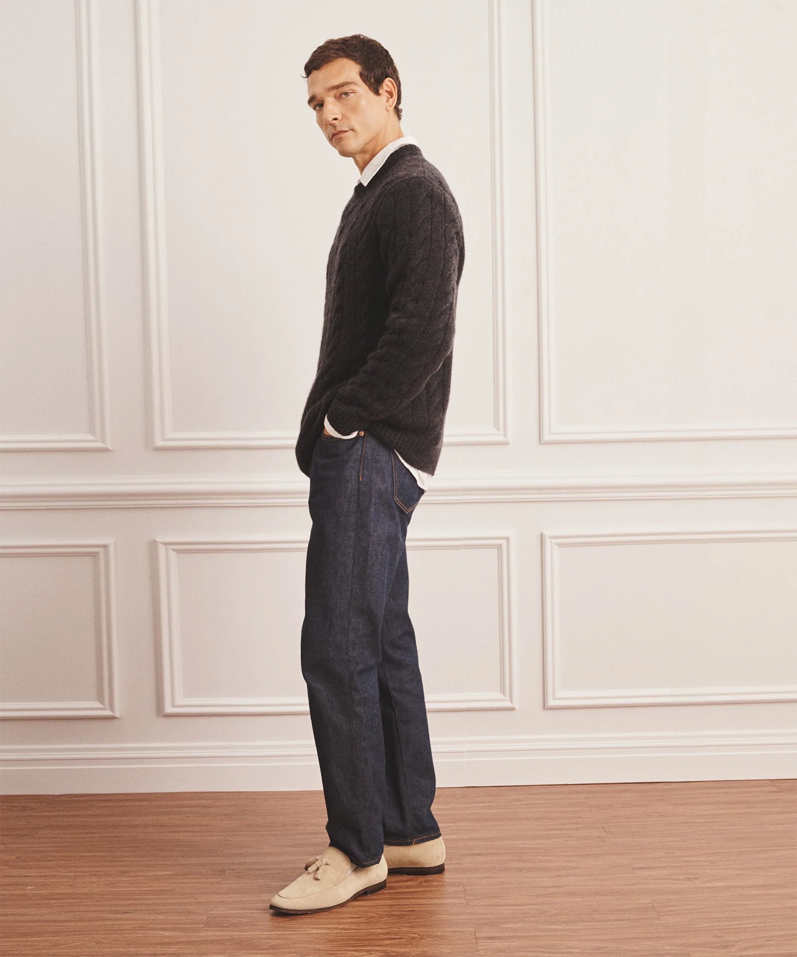 Super Luxe Cashmere Cable Crewneck - Image 38