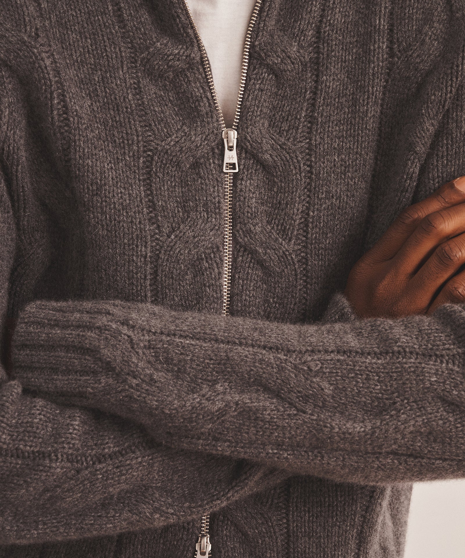 Super Luxe Cashmere Cable Full Zip Sweater - Image 3