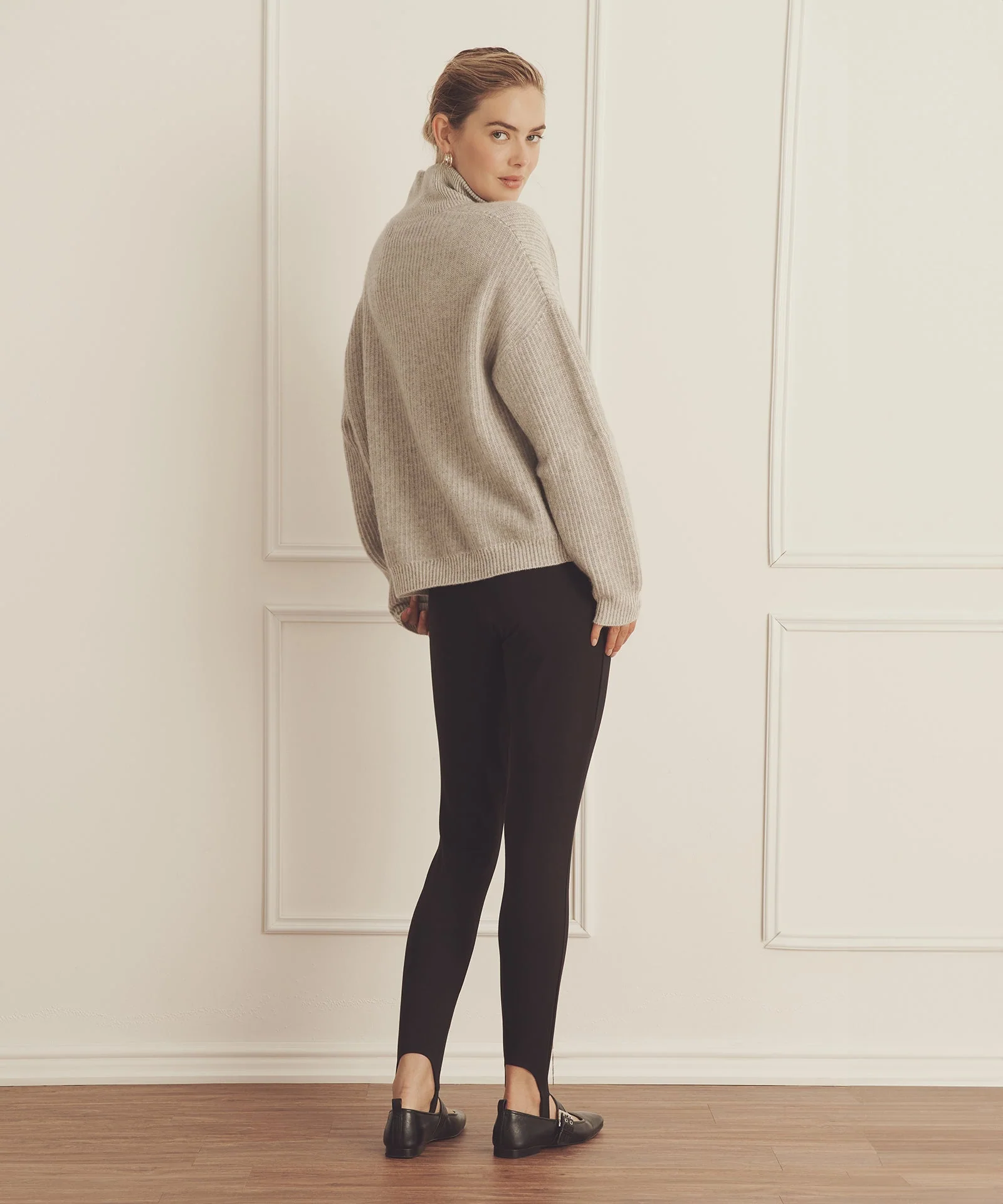 Super Luxe Cashmere Color Plaited High Neck Henley - Image 13