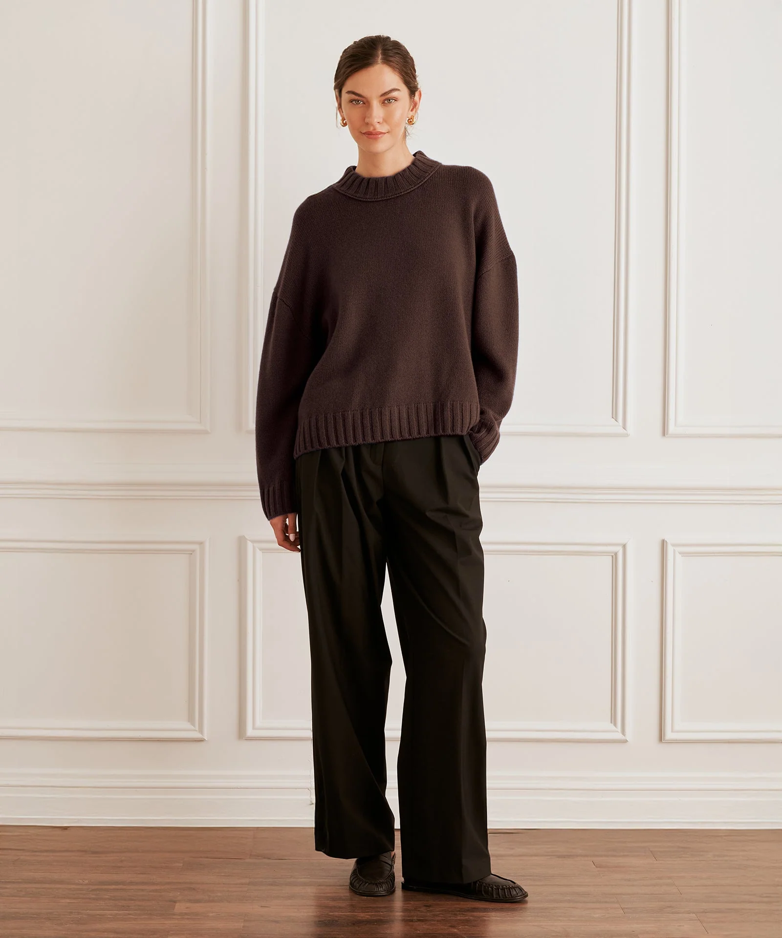 Super Luxe Cashmere Crewneck Sweater - Image 11
