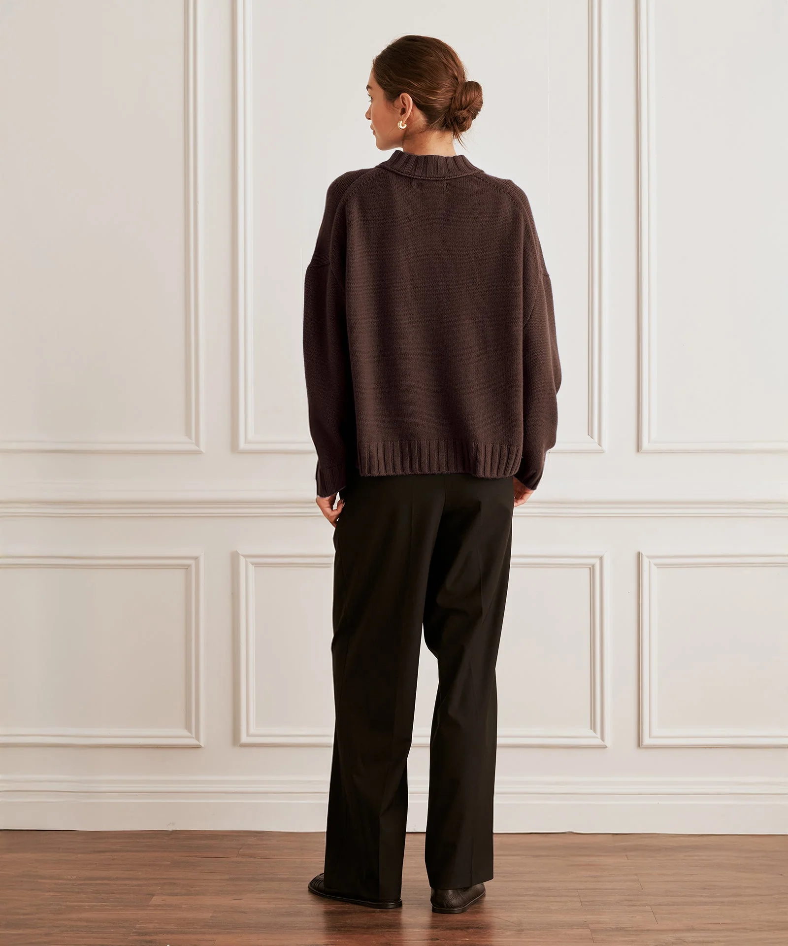 Super Luxe Cashmere Crewneck Sweater - Image 13