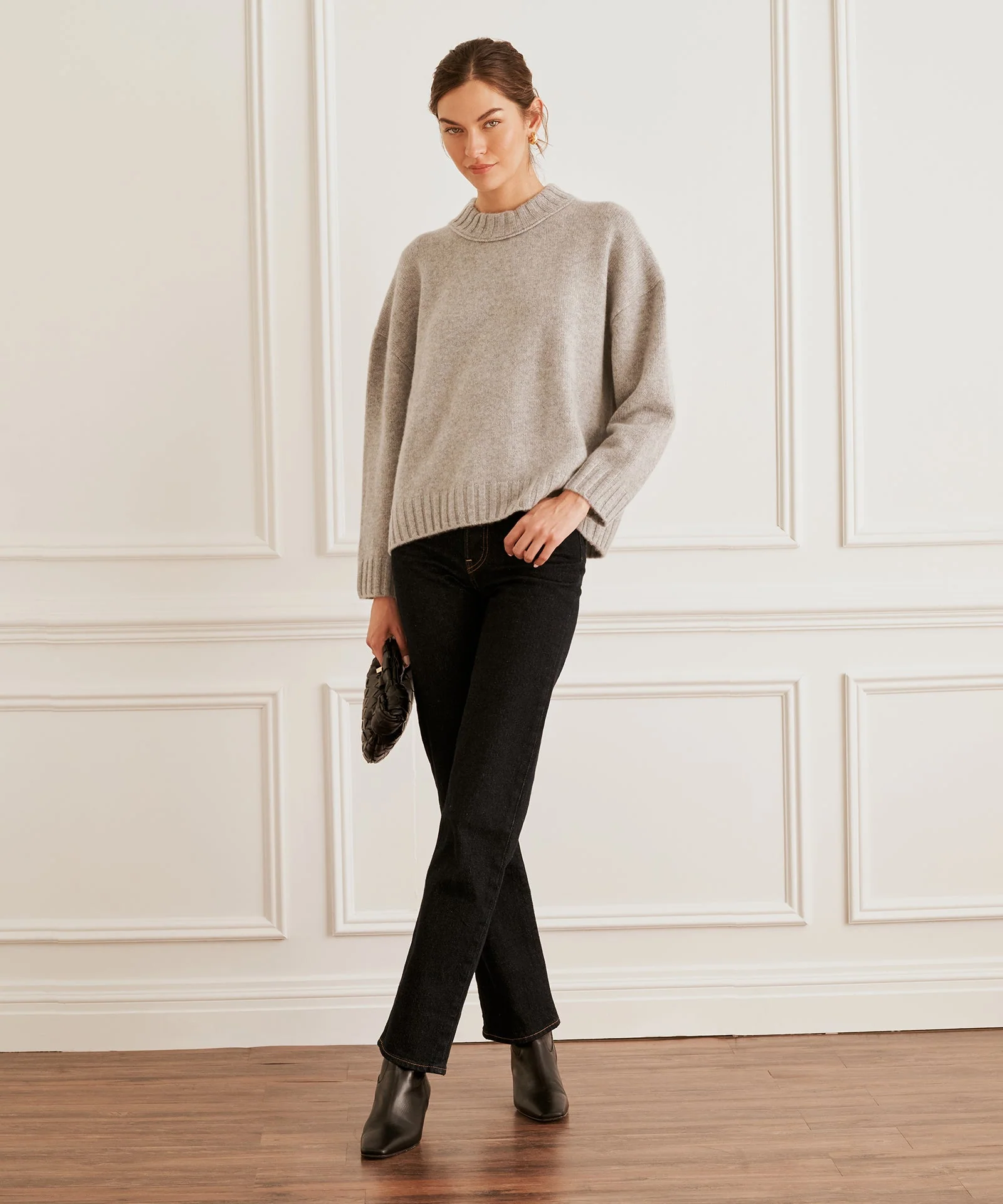 Super Luxe Cashmere Crewneck Sweater - Image 15