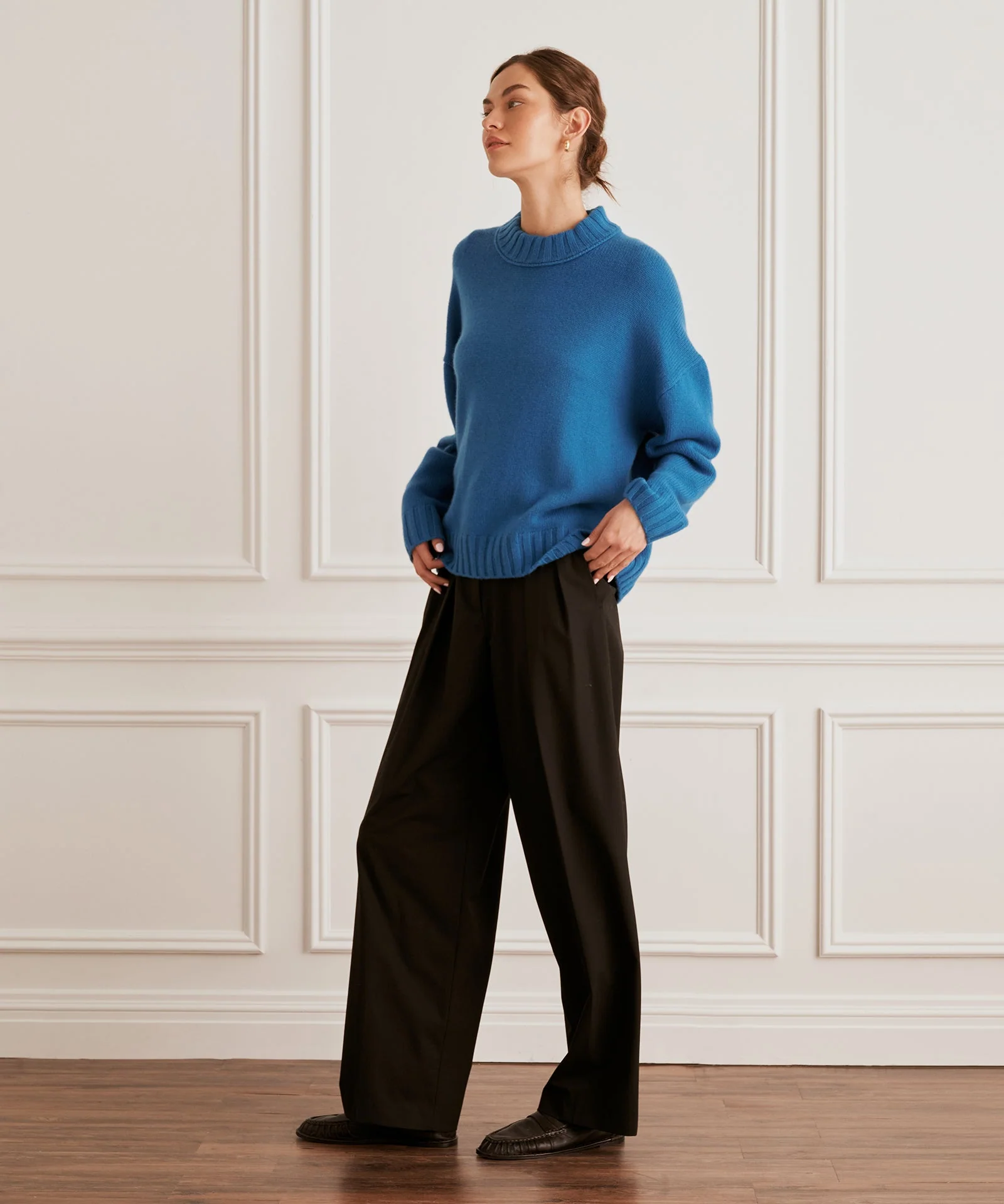 Super Luxe Cashmere Crewneck Sweater - Image 7