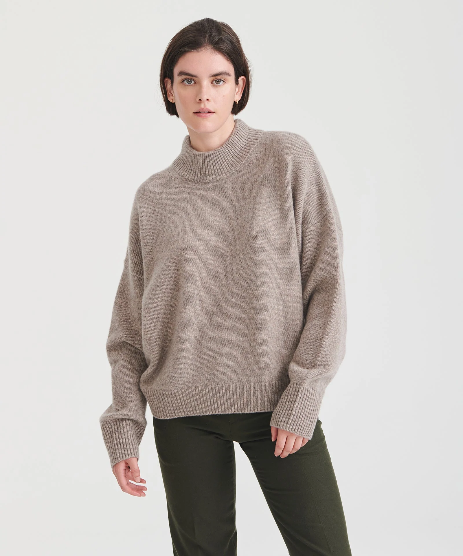 Super Luxe Cashmere Mockneck Sweater - Image 12