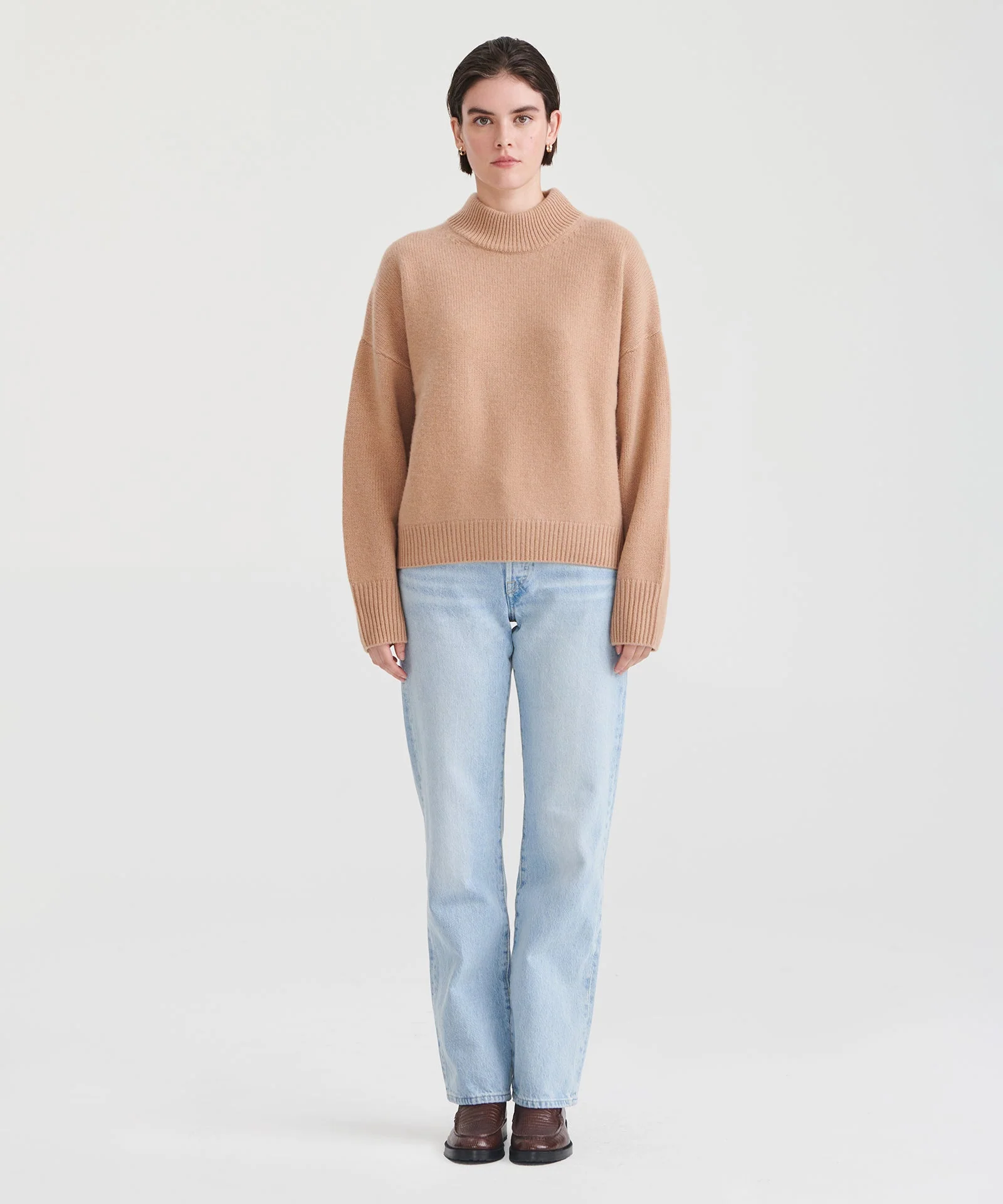 Super Luxe Cashmere Mockneck Sweater - Image 18
