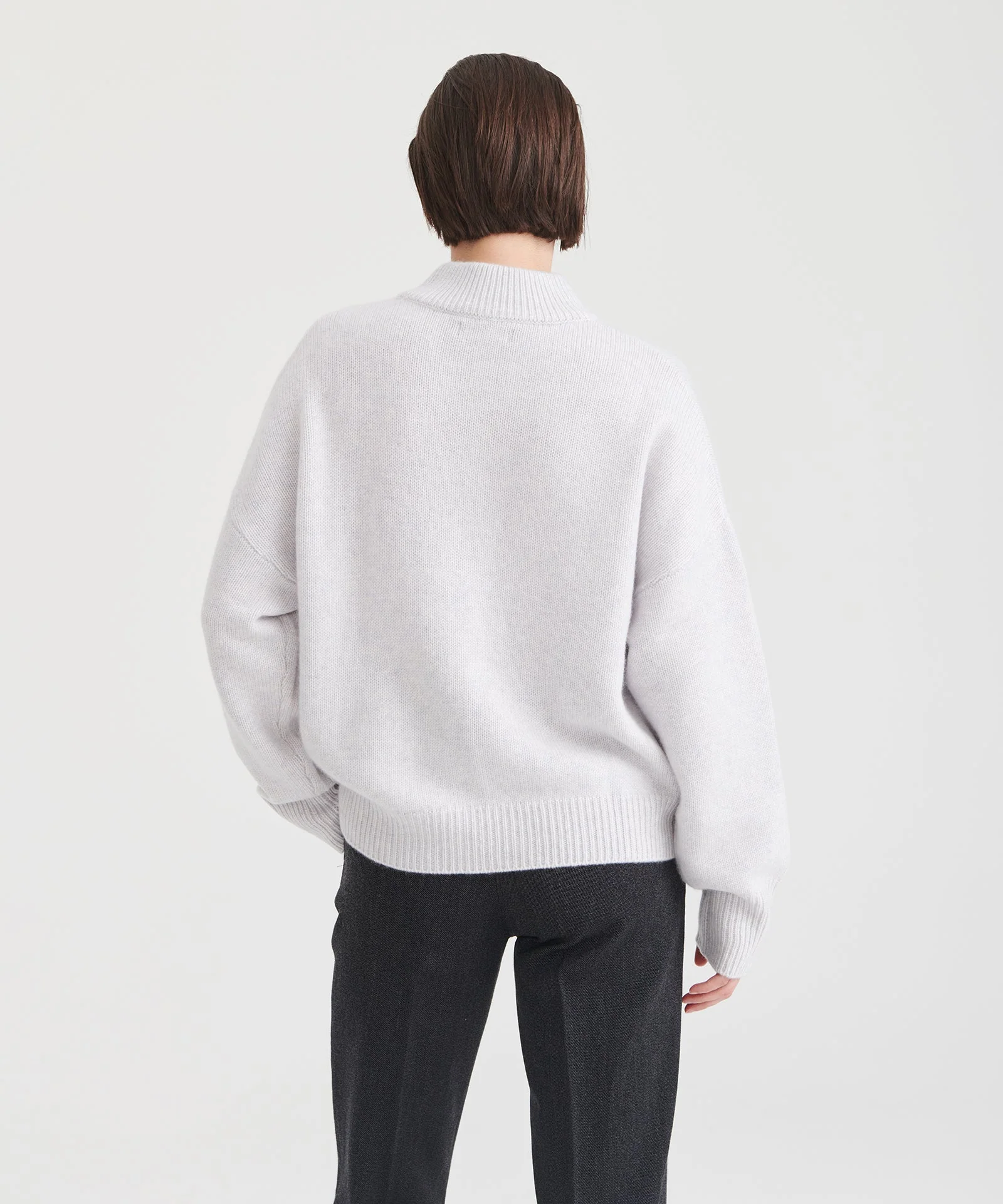Super Luxe Cashmere Mockneck Sweater - Image 30