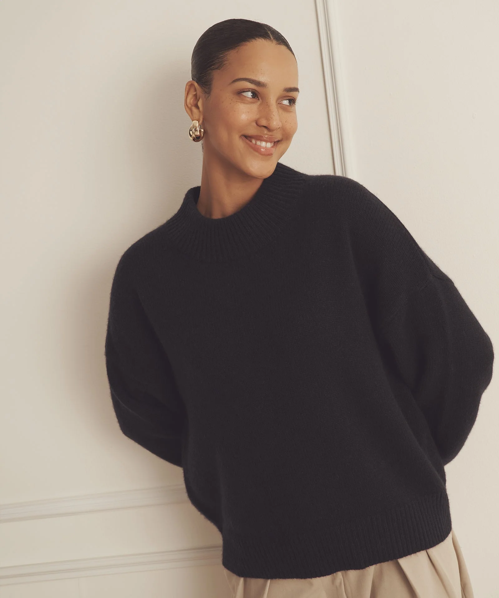 Super Luxe Cashmere Mockneck Sweater - Image 43