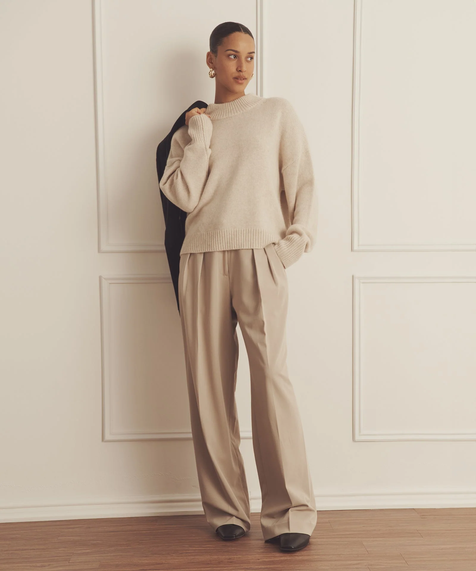 Super Luxe Cashmere Mockneck Sweater - Image 47