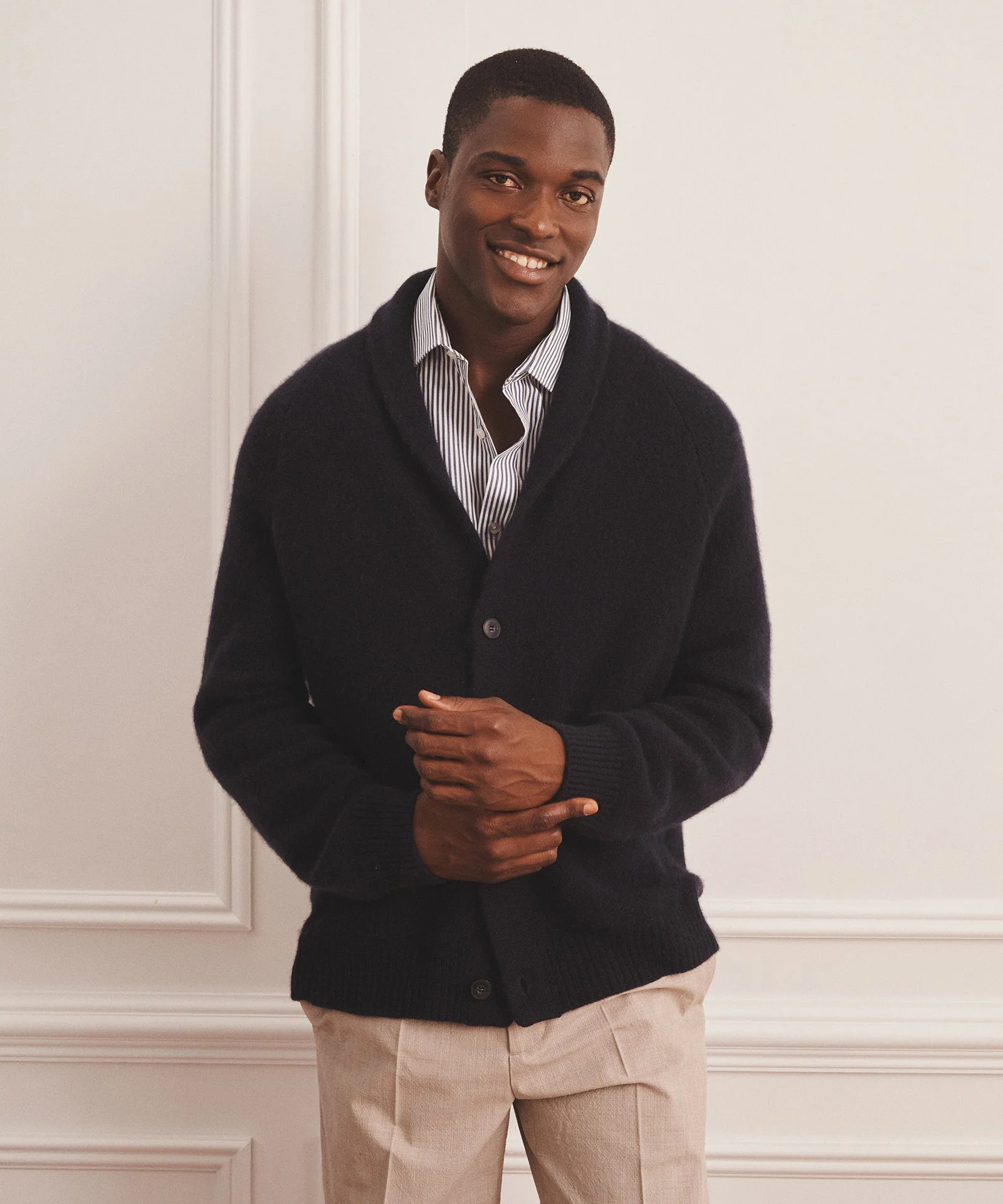 Super Luxe Cashmere Shawl Collared Cardigan - Image 12
