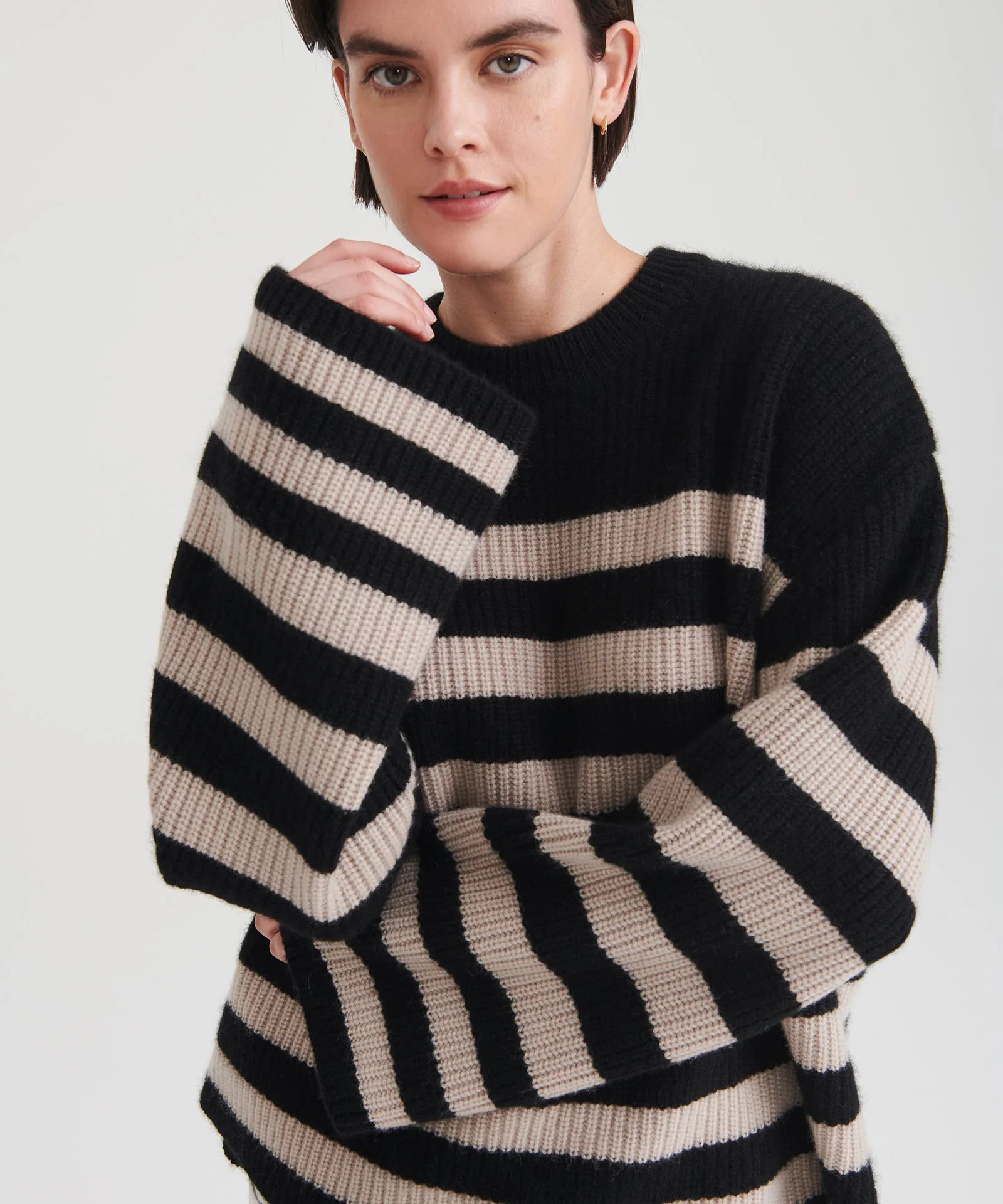 Super Luxe Cashmere Striped Crewneck - Image 4