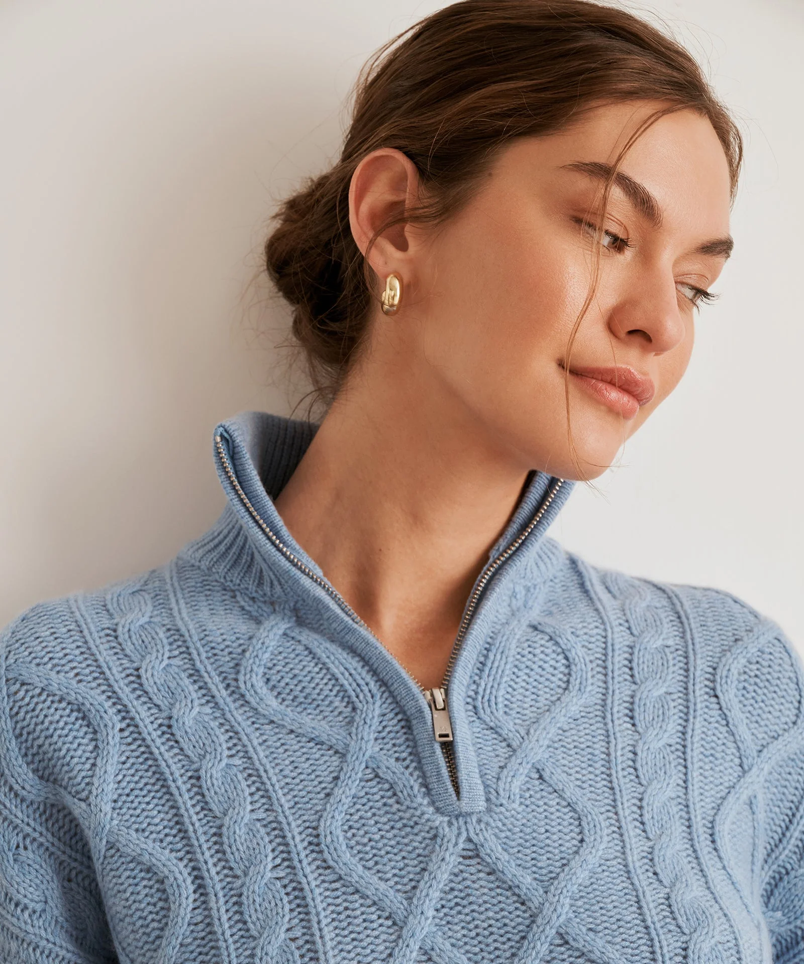 Super Luxe Cashmino Cable Quarter Zip - Image 3