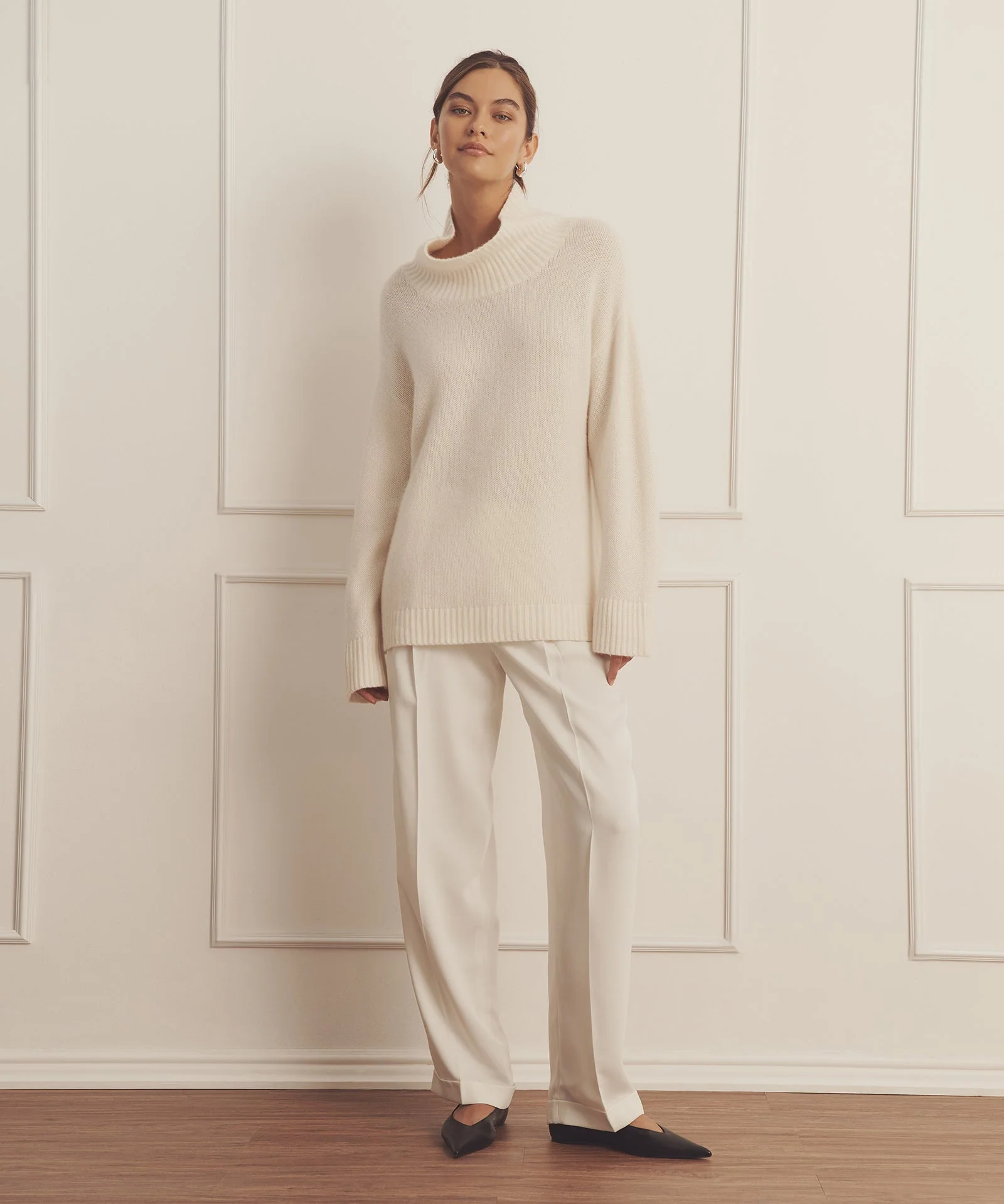 Ultra Luxe Cashmere Turtleneck - Image 13