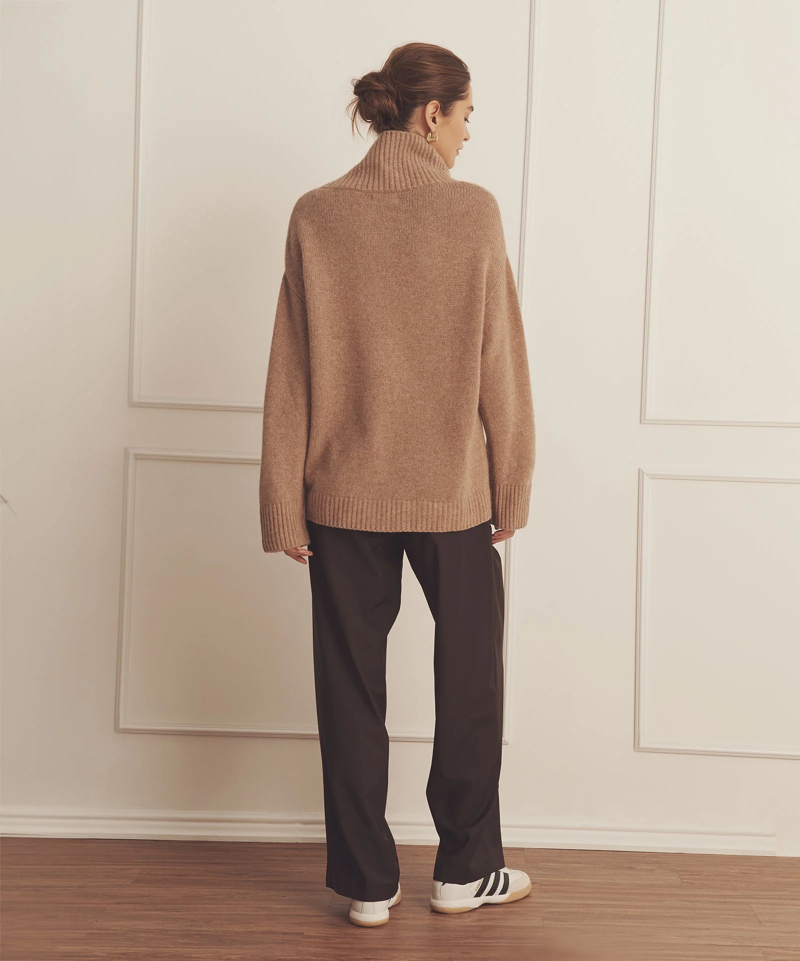 Ultra Luxe Cashmere Turtleneck - Image 8